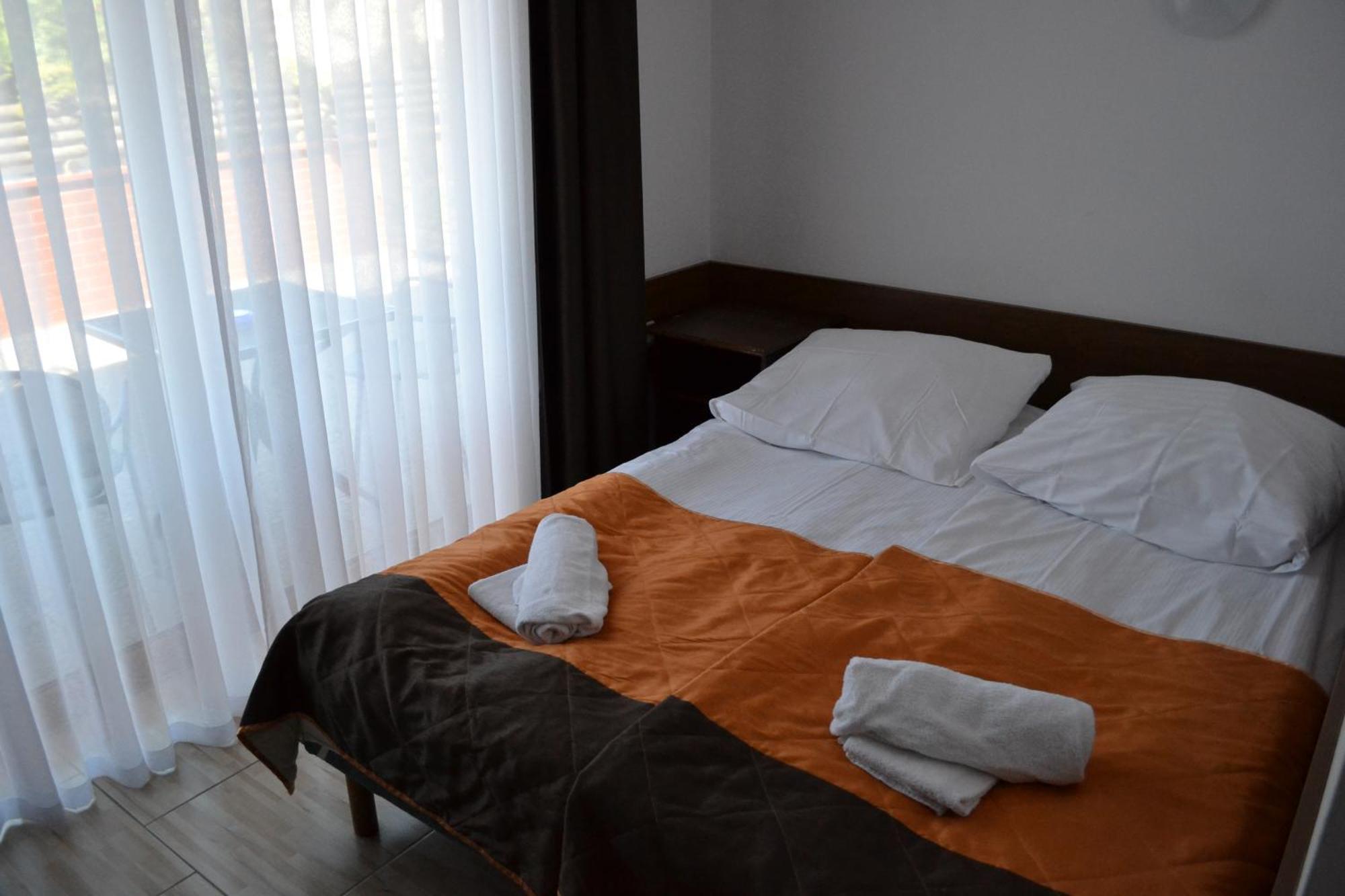Gosciniec Kaszebe Bed & Breakfast Leba Exterior photo
