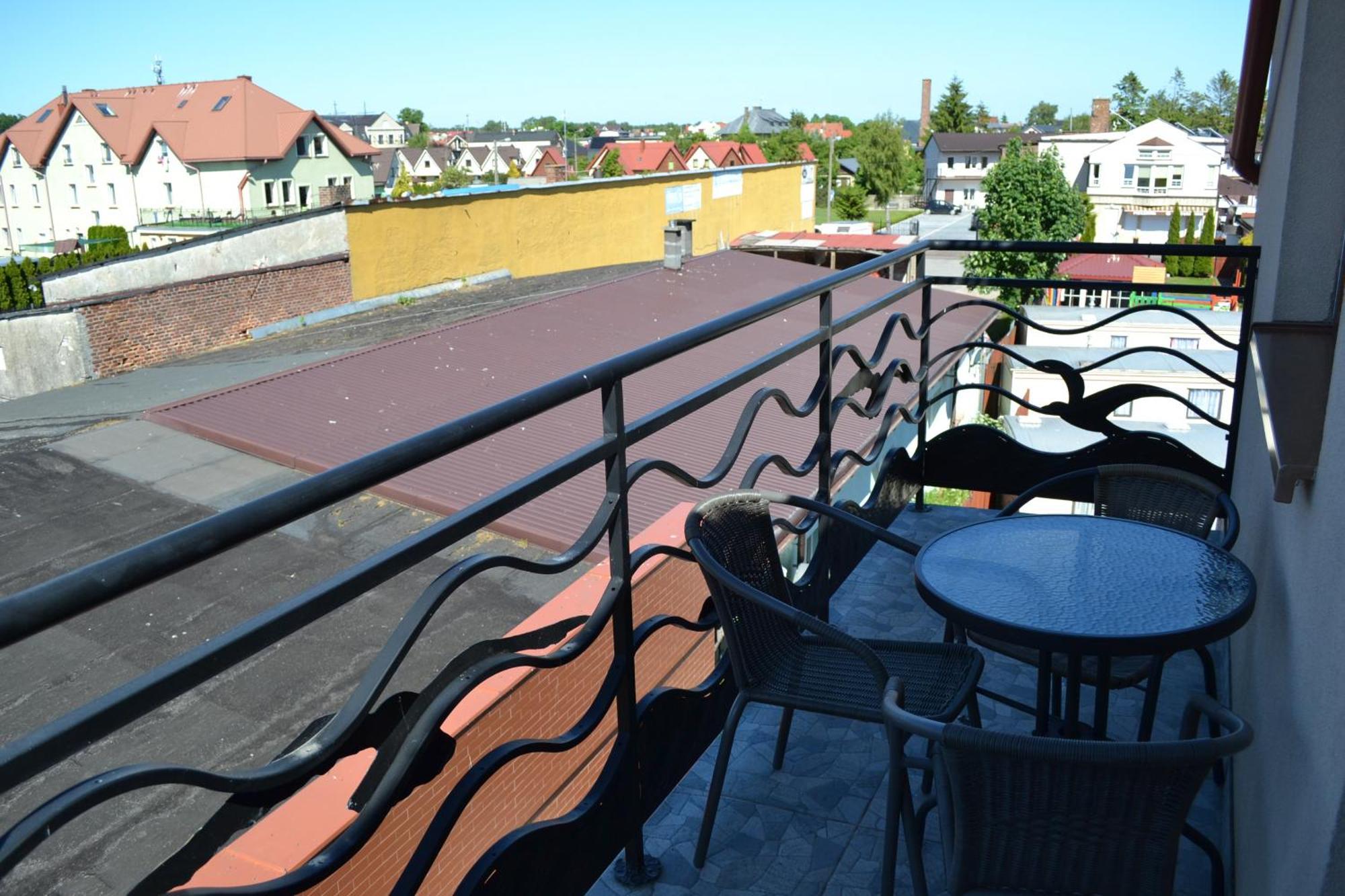 Gosciniec Kaszebe Bed & Breakfast Leba Exterior photo