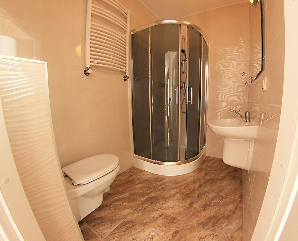 Gosciniec Kaszebe Bed & Breakfast Leba Exterior photo